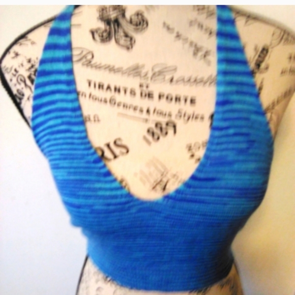 NEW Knit crop halter - Picture 4 of 4